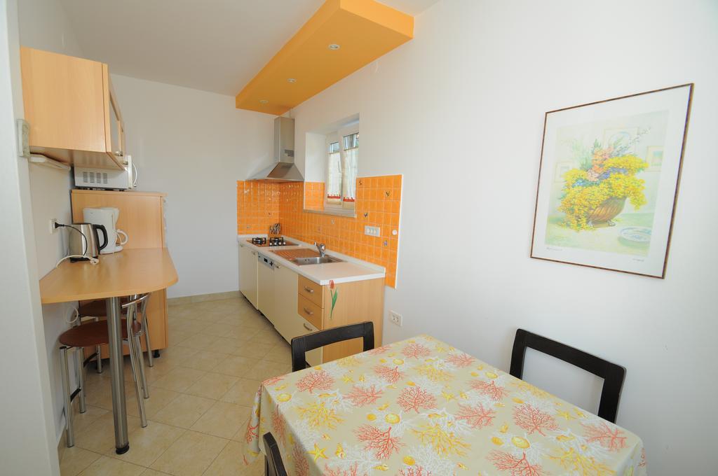 Apartment Kisic 3 Ičići Dış mekan fotoğraf